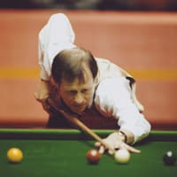 The Alex Higgins apology letter after notorious punch incident that fetched four figures at auction