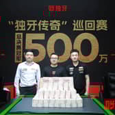 Ding Junhui (left) and Chinese pool star Zhao Ruliang (right) helped launch the new Duya Legends Tour.