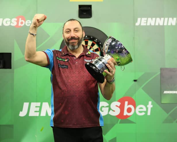 Seniors Champion of Champions darts star Richie Howson swaps the oche for the baize.