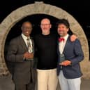 During his trip to Bermuda, Mark Williams helped present trophies for the International Snooker League